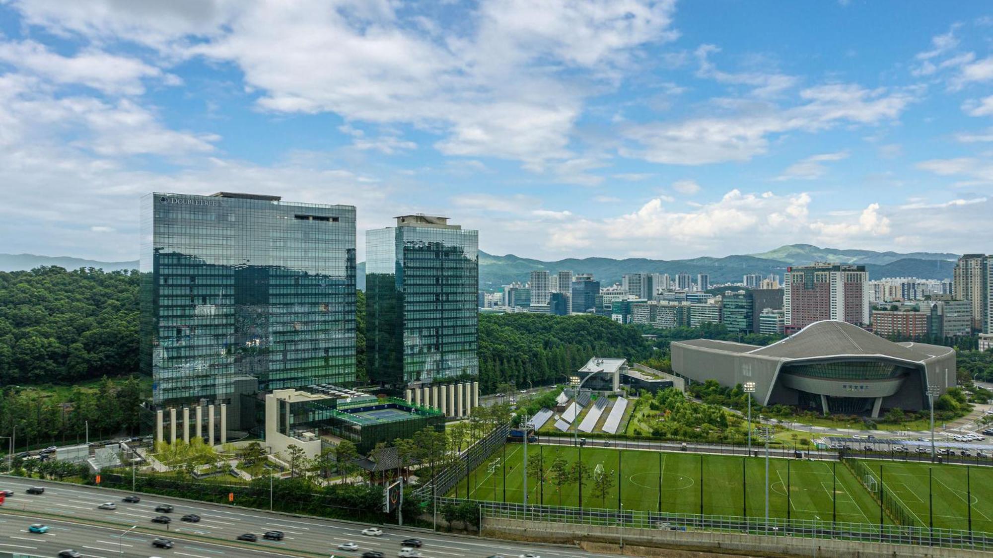 Hotel Doubletree By Hilton Seoul Pangyo Seongnam Exterior foto