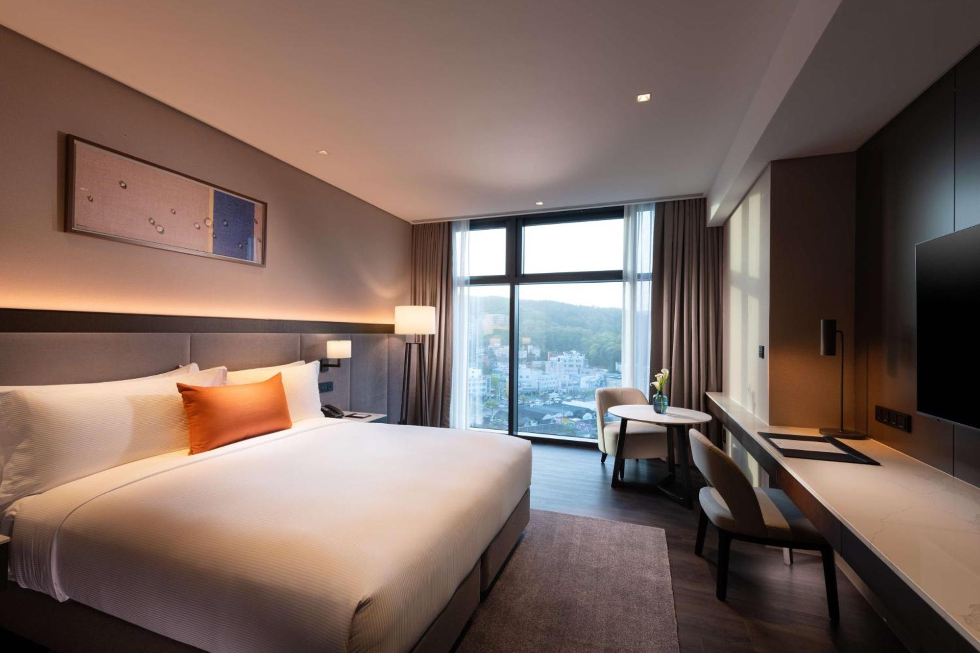 Hotel Doubletree By Hilton Seoul Pangyo Seongnam Exterior foto