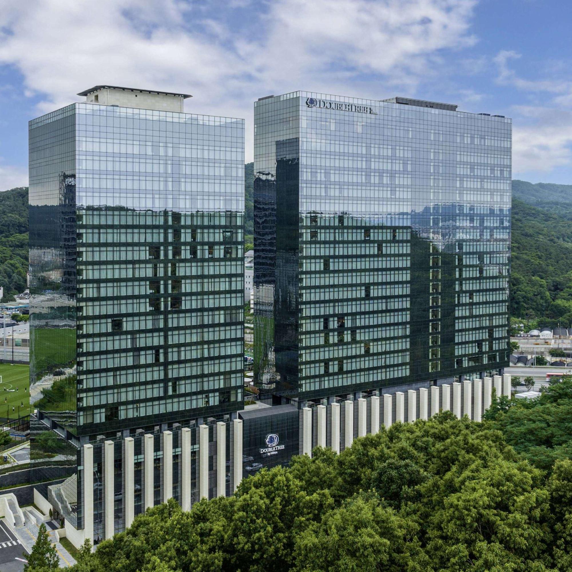 Hotel Doubletree By Hilton Seoul Pangyo Seongnam Exterior foto